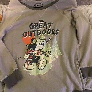 Great Outdoors Mickey Mouse sweater